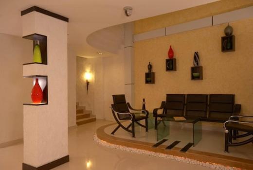 Aec Residency Hotel Alappuzha Екстериор снимка
